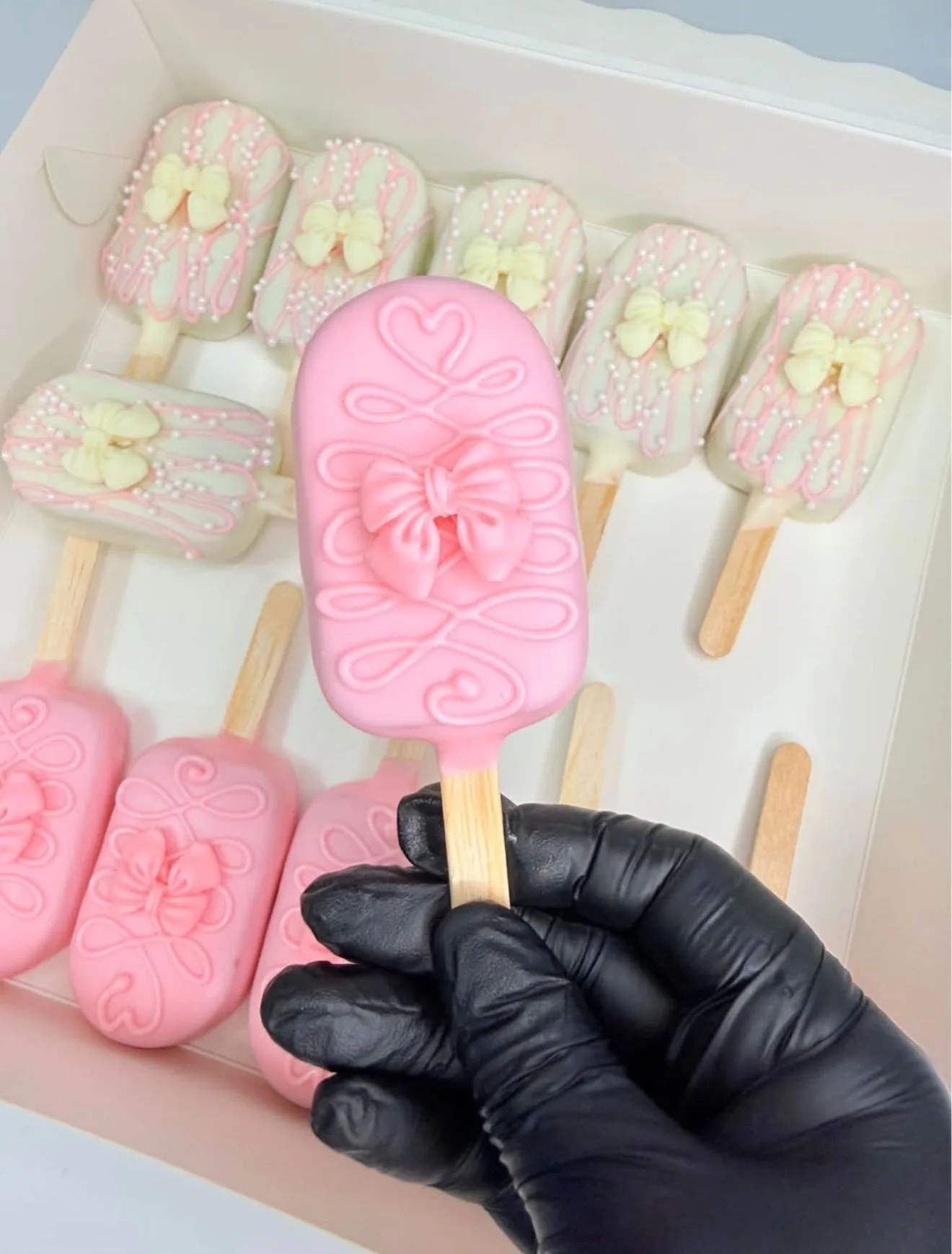 Cakesicles by Carloti Treats
