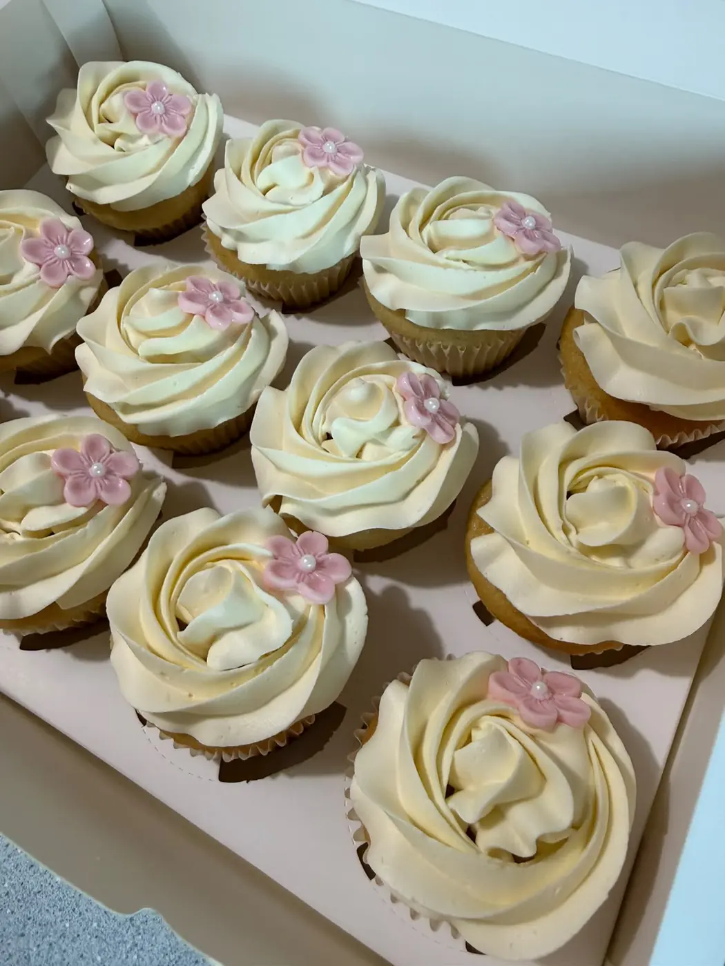 Cupcakes by Carloti Treats, example 14