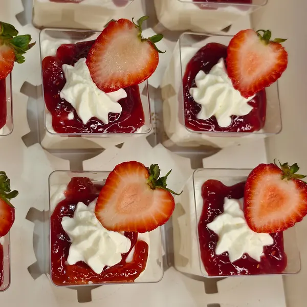 Dessert cups — 3 oz by Carloti Treats